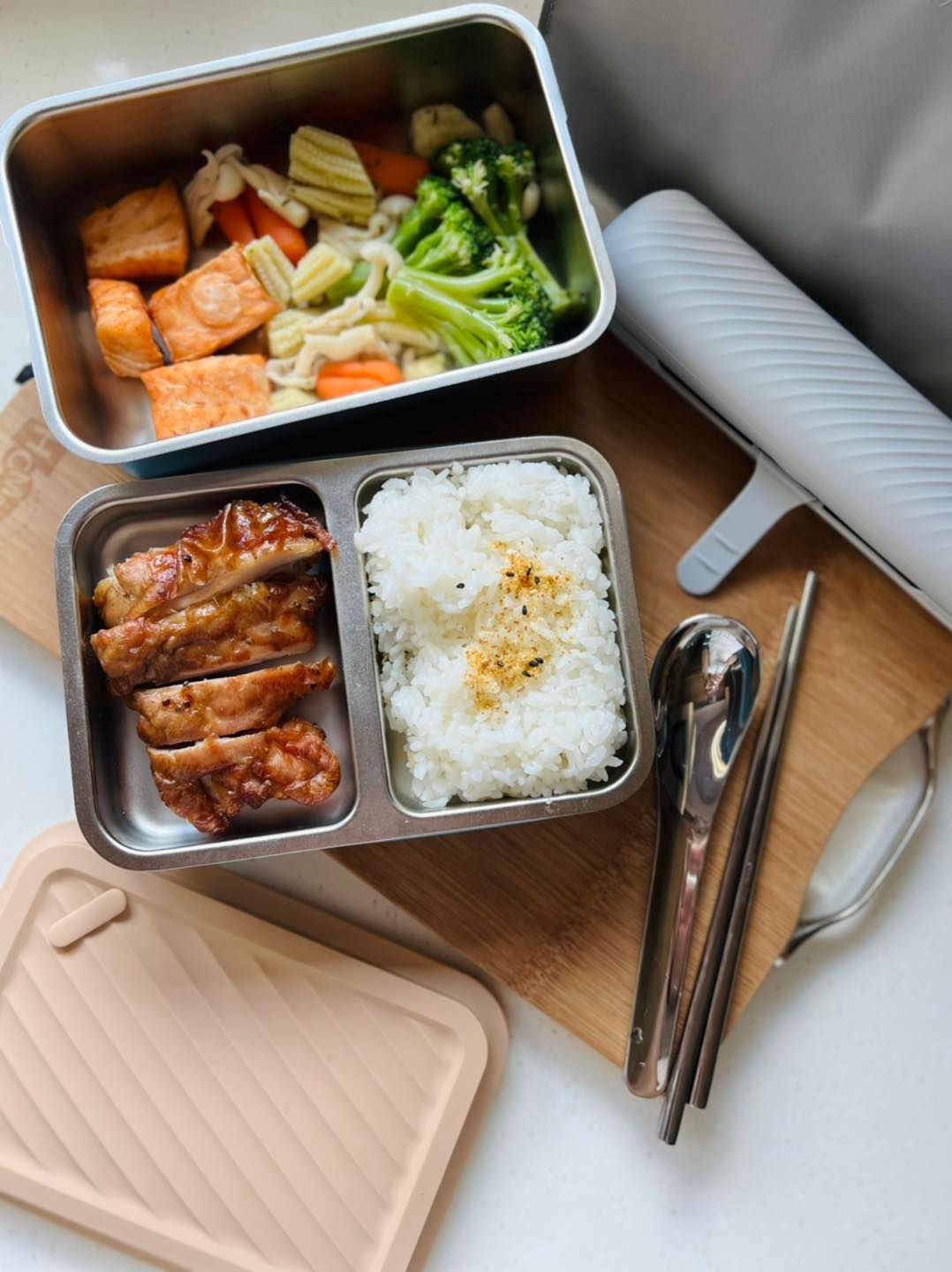 老公一用就愛上,用 Double Box 帶便當真的超方便 BY Fion的甜蜜城堡