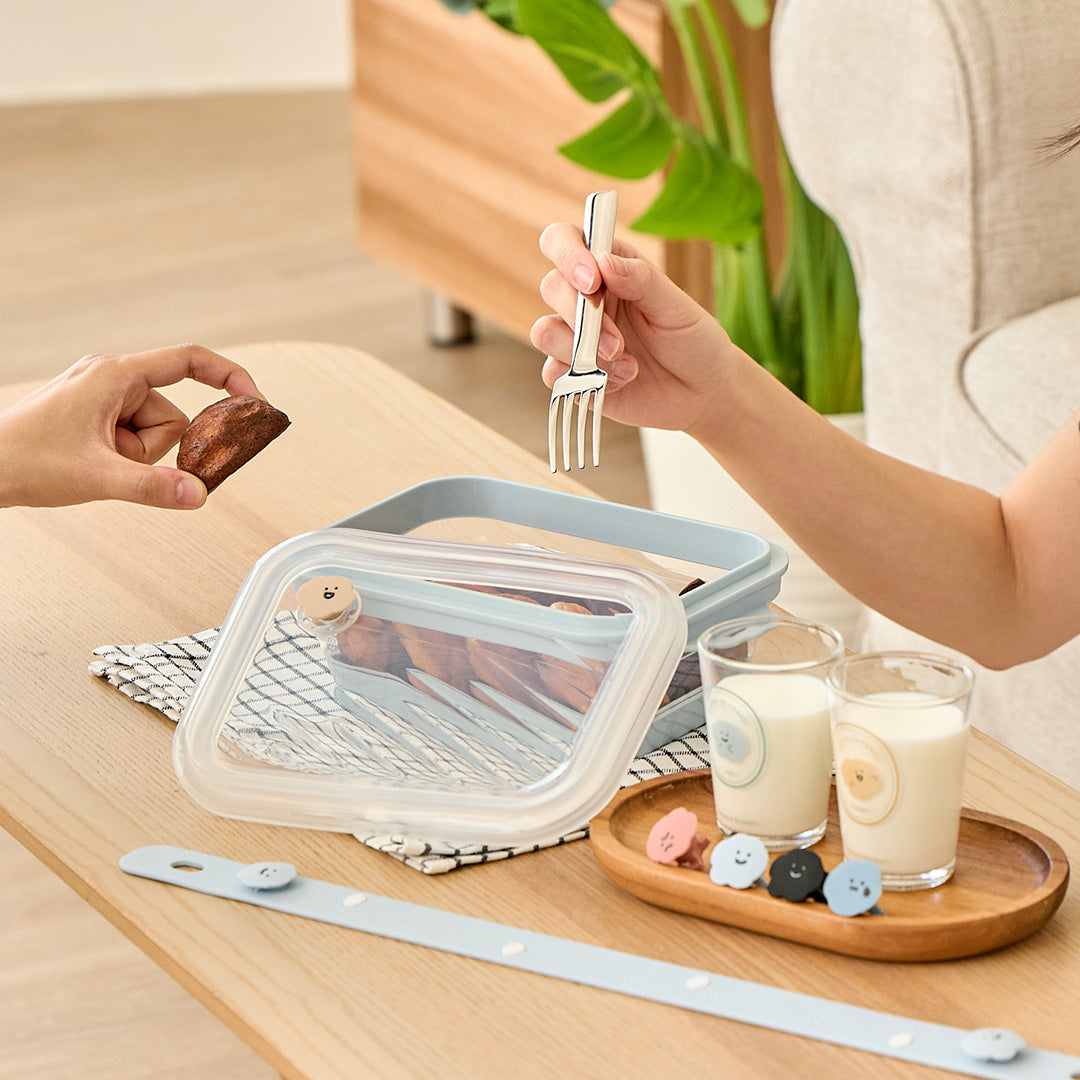 【 聖誕驚喜 】方坊輕隨行