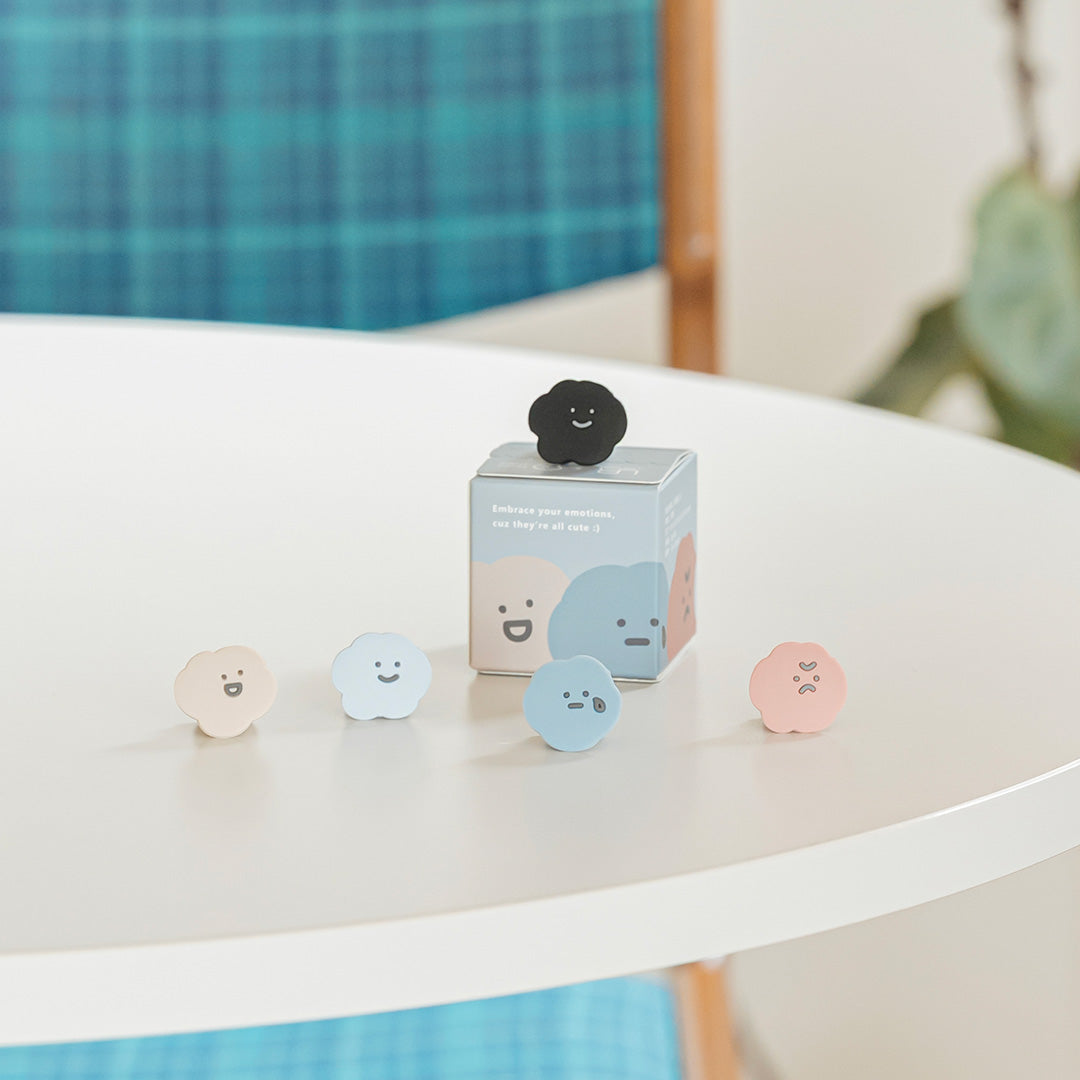 【 聖誕驚喜 】方坊輕隨行